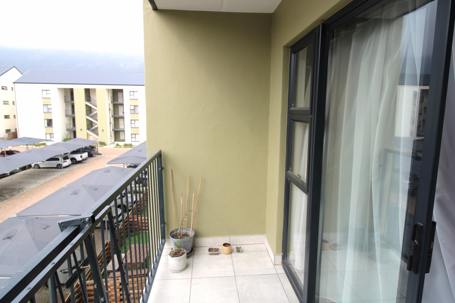 To Let 1 Bedroom Property for Rent in Greenbay Eco Estate Western Cape